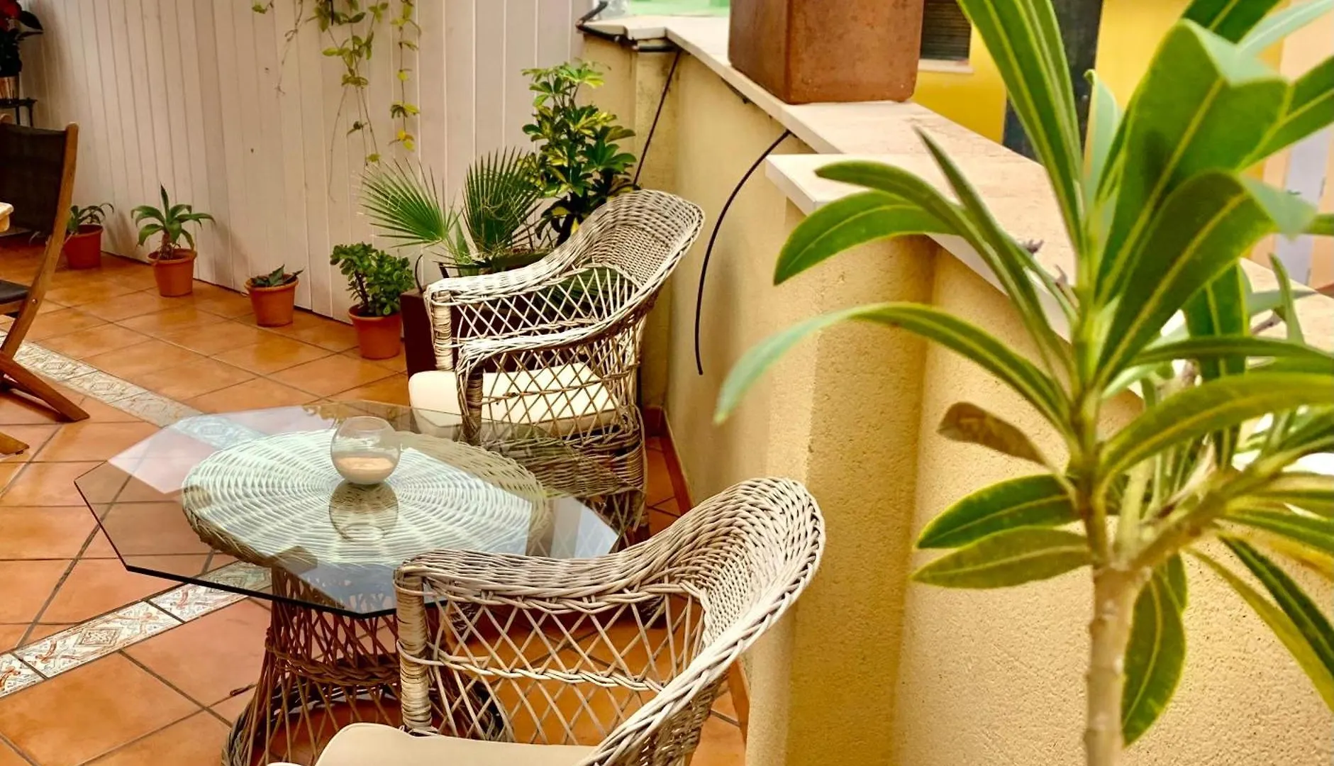 Exclusivo Atico Con Terraza Apartment Malaga